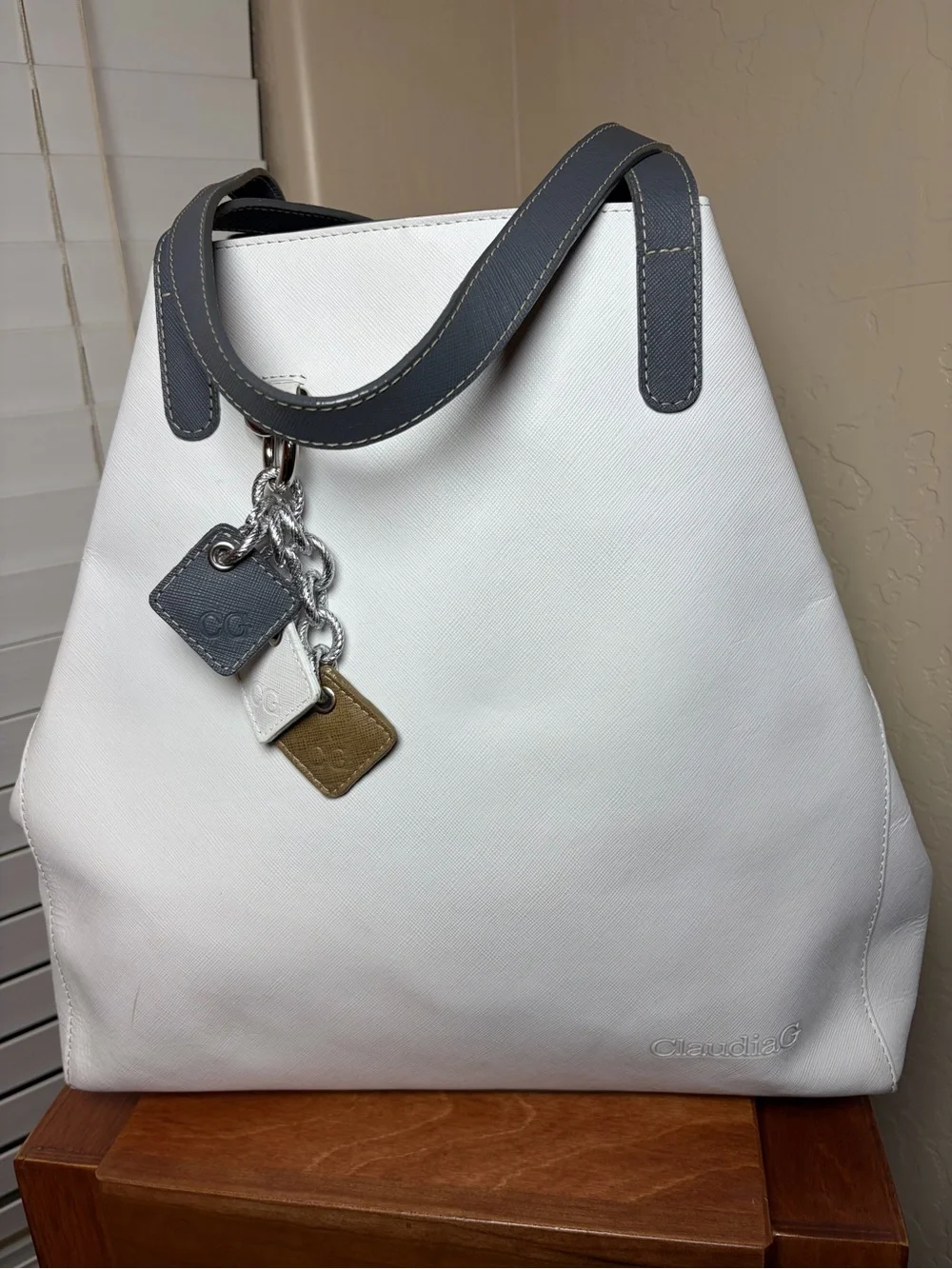 ClaudiaG White & Gray Oversized Tote Bag Purple Interior Work Travel Bag